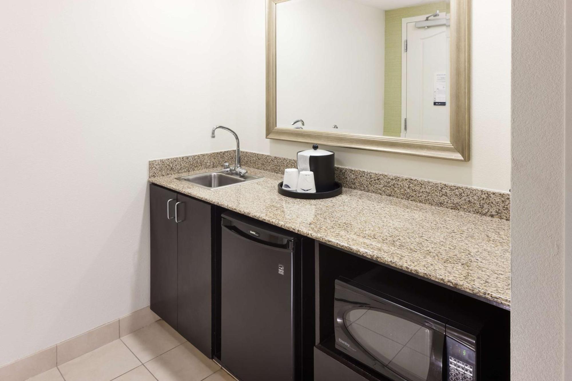 Hampton Inn & Suites Gainesville Downtown Exteriér fotografie