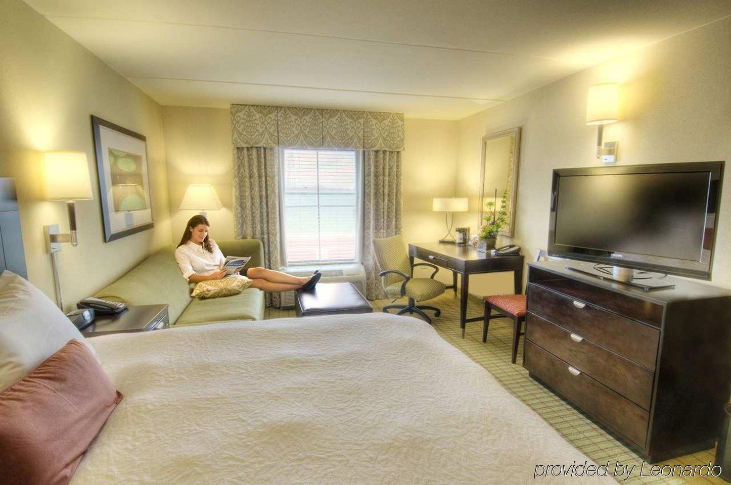 Hampton Inn & Suites Gainesville Downtown Pokoj fotografie