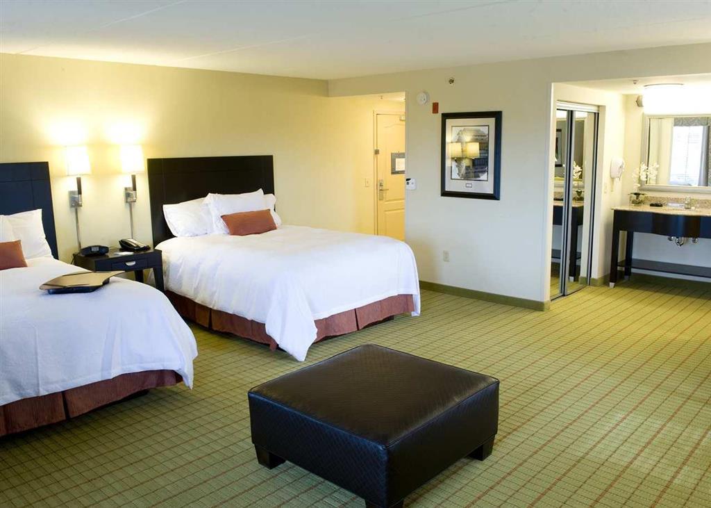 Hampton Inn & Suites Gainesville Downtown Pokoj fotografie